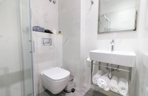 Kiparissia Hotel | Elegant Beach Hotel