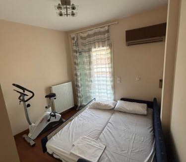 Elliniko-Argyroupoli Apartment | Elegant Flat in Elliniko with Sea View & Parking