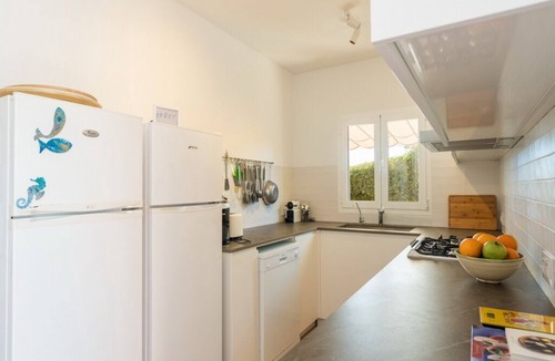 Punta Prima Villa | Elegant villa next to the beach in Punta Prima