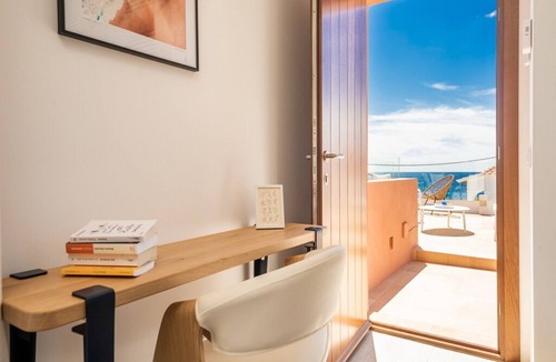 Punta Prima Villa | Elegant villa next to the beach in Punta Prima