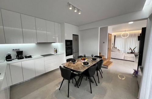 Gournai Villa | Elegant Villa with Shared Pool in Crete