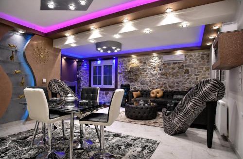Krinidhes Villa | Eleni De Lux - Indoor Jacuzzi Residence in Lydia