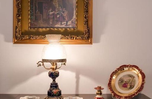 Athens City Centre Apartment | Elli's luxury, large apt in the center of Athens