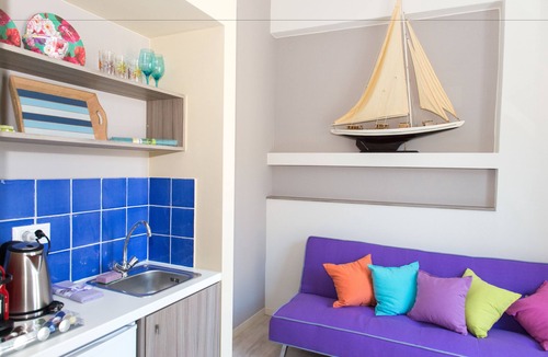 Agios Nikolaos House | Emerald Lake Studios