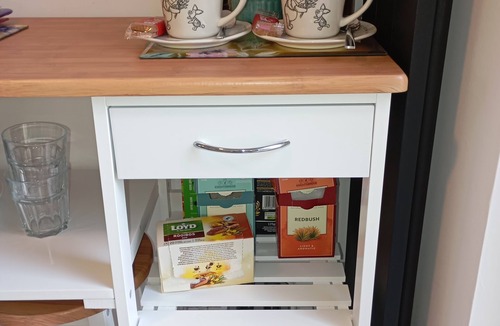Gilmerton Apartment | En-suite with private entrance in Edinburgh