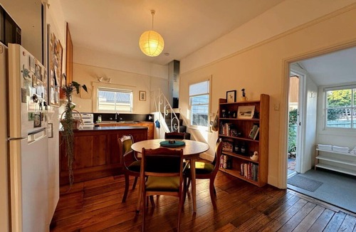 South Hobart House | Enchanting Vintage House at South Hobart