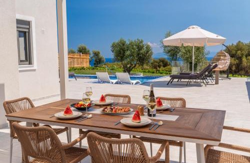 Leivathos Villa | Endless Blue Private Club