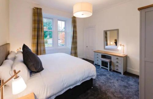 Birnam House | Erigmore Spa Cottage - A cosy cottage located in a countryside park with WIFI and access to swimming pool