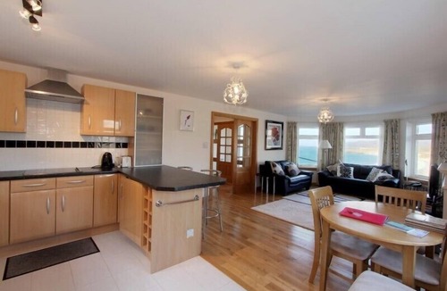 Eriskay Cottage | ERISKAY VIEWS COTTAGE, family friendly in Eriskay, South Uist