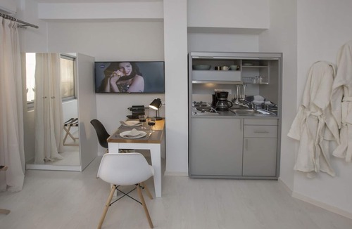 Athens City Centre Apartment | Ermou Stylish Suite Studio