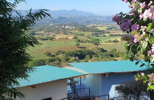Puente de Piedra Cabin | Escape to a tranquil paradise 25 mins from SJO airport!