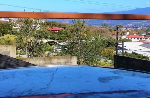 Guachipelin Apartment | Escazú Container Studio #5 Great Space & Location!