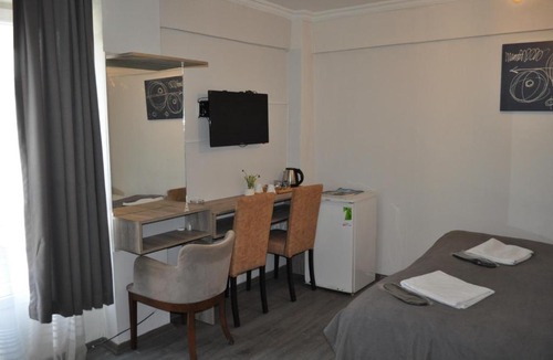 Kadikoy House | ESİNTİ OTEL