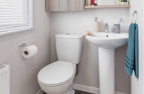 Cockburnspath House | Essential Clover Caravan (Sleeps 4)