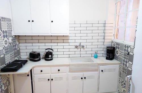 Exarhia Apartment | Exarchia Artistic getaway for groups