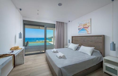 Vlicha Villa | Executive Rhodes Villa Villa Gaia Stunning Sea Views 3 Bedrooms Lindos