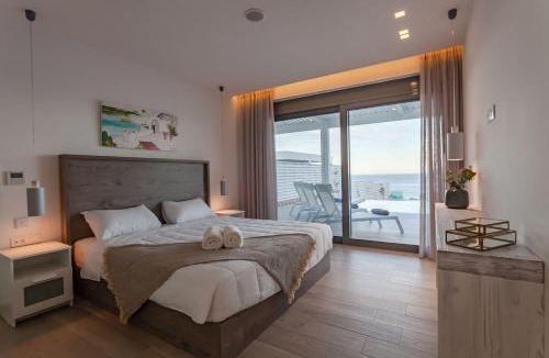 Vlicha Villa | Executive Rhodes Villa Villa Faros Private Pool 3 Bedrooms Lindos