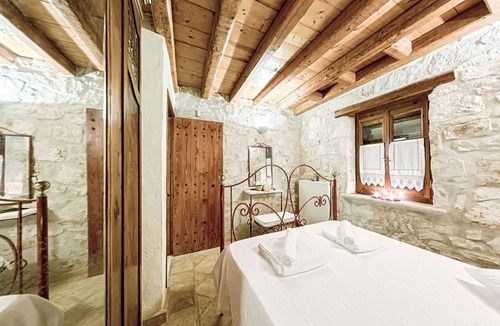 Skinaria House | Executive Suite In Zakynthos