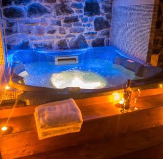 Aghios Athanasios Hotel | Exohiko