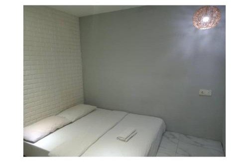 Kuarters Kampung Pandan Hotel | EXPRESS OYO HOTEL