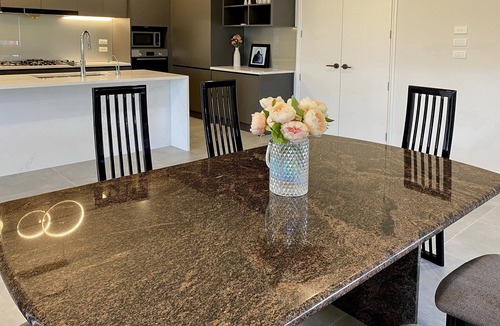 Flat Bush House | Extra-Large Brand-New House 9 Bedrooms 6 Bathrooms