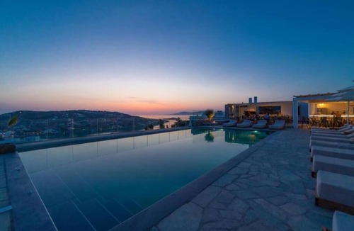 Glastros Apartment | Fantastic studio for 2 people with private