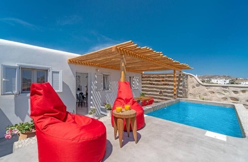 Glastros Apartment | Fantastic villa with private pool for 4 people