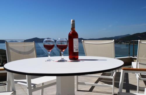 Palaio Tsifliki Apartment | Feel the Sea Studio