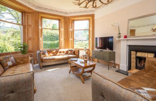 Aberfeldy House | Fernbank House