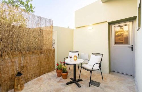 Filiatra Apartment | Filiatra Charming Urban Escape Your Cozy Retreat