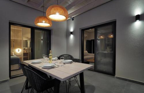 Roda Villa | Filio by Vintage Travel