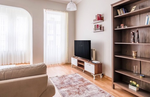 Galata Apartment | Flat w Galata Tower View 5 min to Galataport