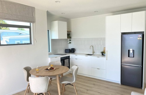 Clarks Beach House | Footsteps From The Beach, Auckland New Zealand