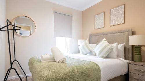 East End House | Forbes House