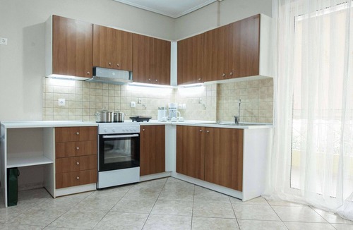 Keratsinion Apartment | Fresh Modern 1 Bd Apt w Balcony in Quiet Keratsini