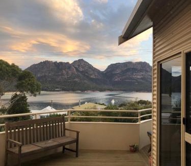 Coles Bay House | Freycinet Beach House