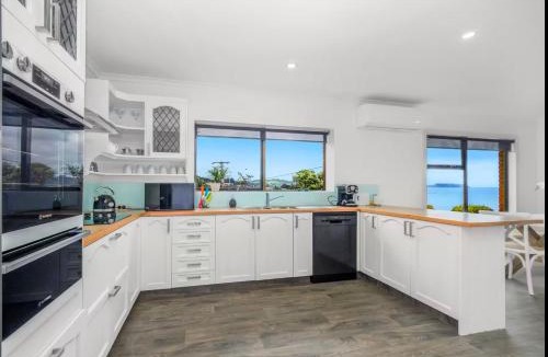 Ocean Vista House | Friesland by the beach