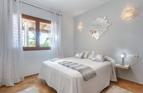 Ibiza Town Villa | FUN, MODERN VILLA WITH POOL, CLOSE TO IBIZA TOWN