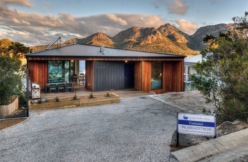 Coles Bay House | Furneaux