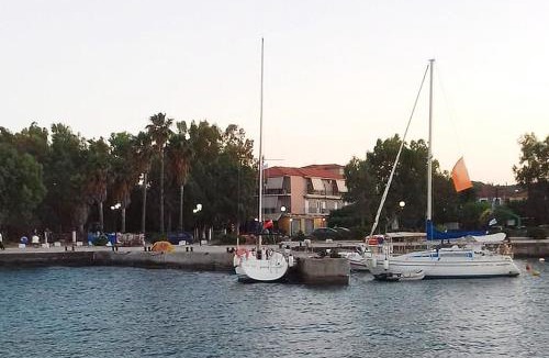 Agios Andreas Apartment | Galazia Nera Apartments