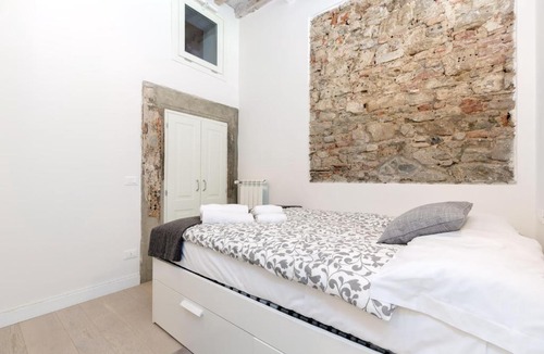 San Lorenzo Apartment | Garden Charming Niche