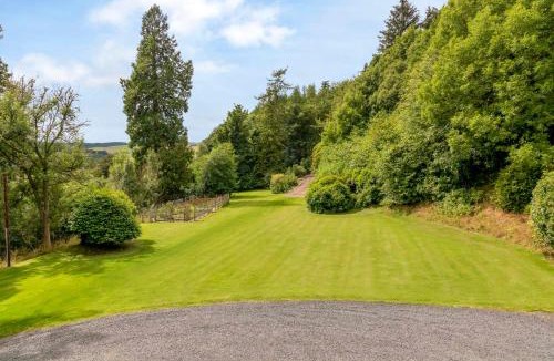 Ashkirk House | Garden Flat- Private Luxury
