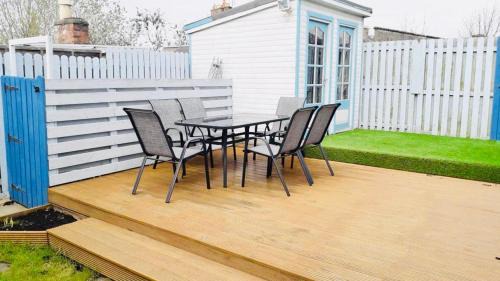 Prestwick House | Gardiner Cottage