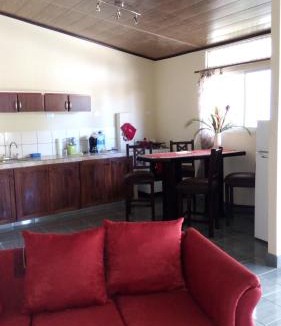 San Isidro de Grecia Cabin | Gated, Year round springon Poas Mountain, new American owned nature lodge