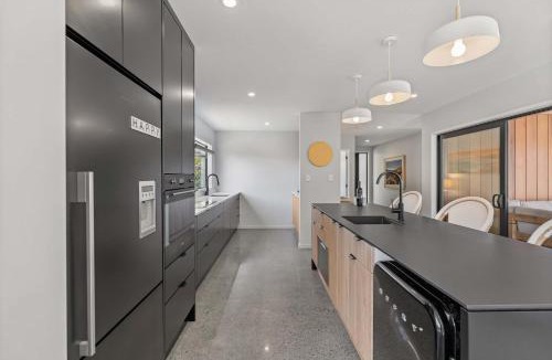 Tutukaka House | Georgie's Toots House