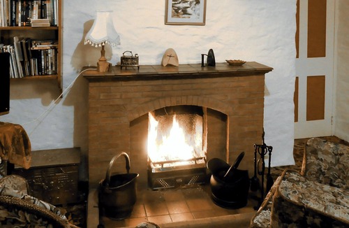 Lockerbie Cottage | Get away from it all with a relaxing break in the beautiful countryside.