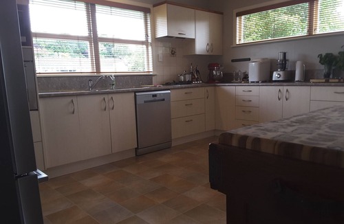 Rotorua Bed & Breakfast | Geyser Lookout BnB