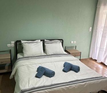 Amfithea Apartment | Giannis home 2