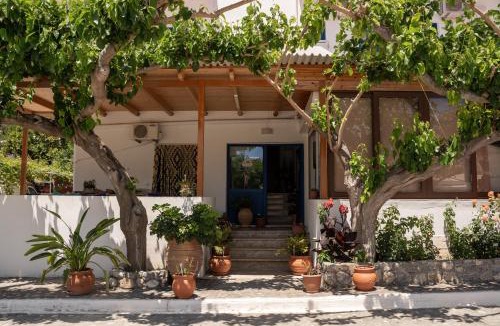 Agia Roumeli Hotel | Giannis Rooms