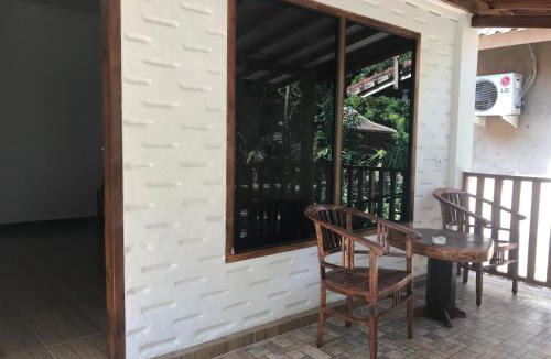 Labuhan Pandan House | Gili Lampu Cottage